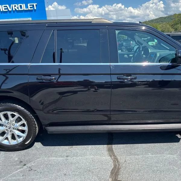 Used 2020 Ford Expedition Max XLT AWD/4WD image 13