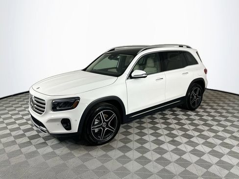 Certified 2026 Mercedes-Benz GLB 250 image 3