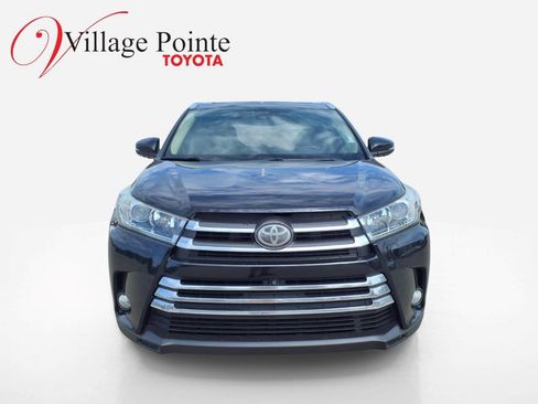 Used 2018 Toyota Highlander Limited Platinum w/ Protection Package #3 AWD/4WD image 9