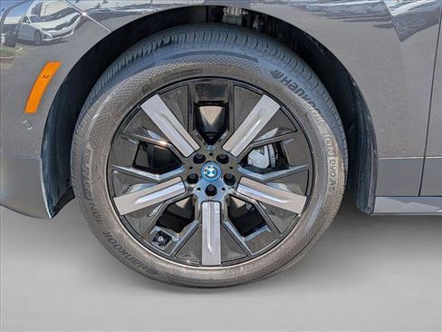 Certified 2024 BMW iX xDrive50 AWD/4WD image 23