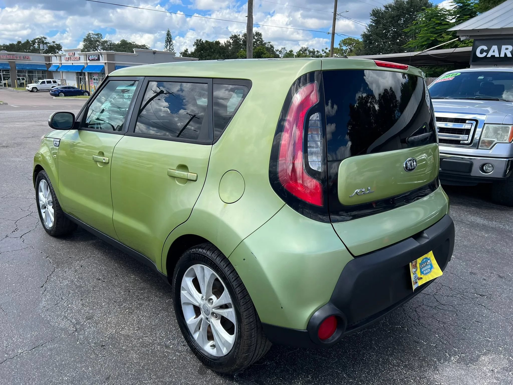 Used 2014 Kia Soul + FWD image 7