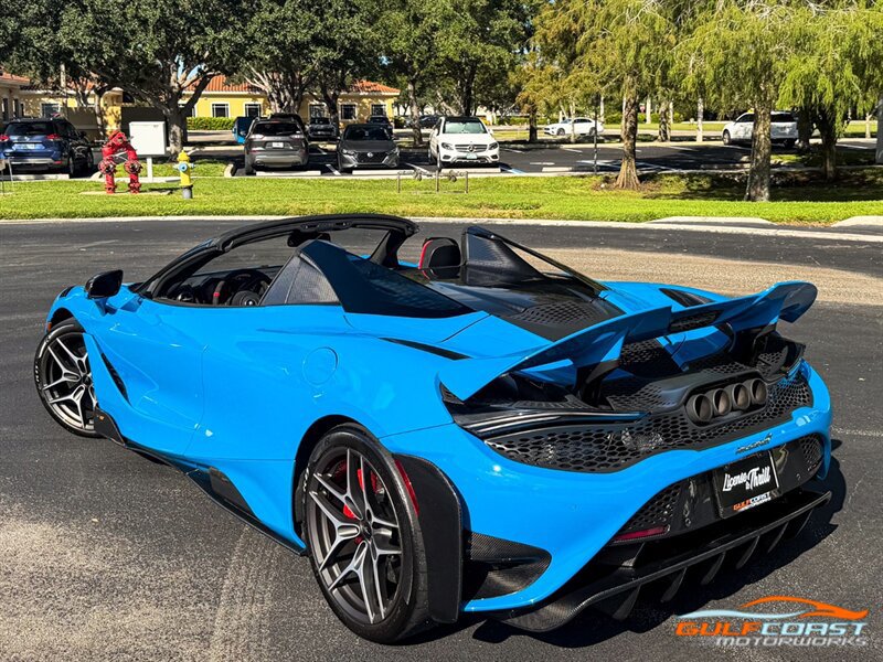 Used 2022 McLaren 765LT RWD image 46