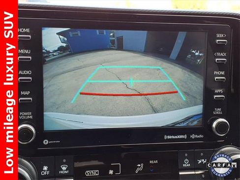 Used 2022 Toyota Highlander XSE image 27