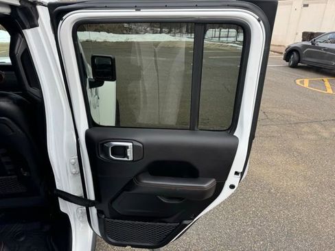 Used 2021 Jeep Gladiator Mojave image 14