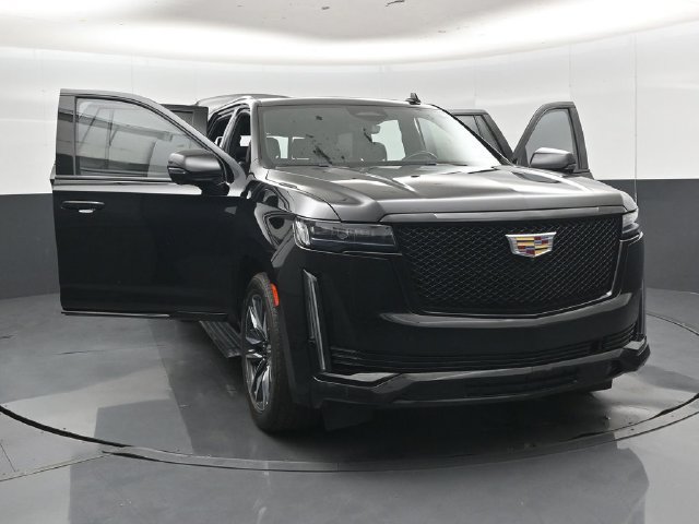 Used 2023 Cadillac Escalade Sport w/ Touring Package AWD/4WD image 59