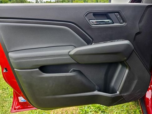 New 2026 GMC Canyon Elevation w/ Convenience Package image 12