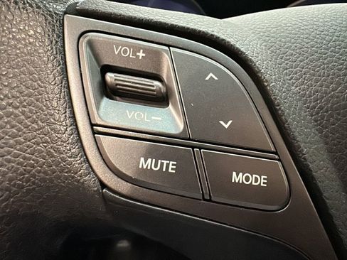 Used 2018 Hyundai Santa Fe Sport w/ 2.4L Value Package 02 image 20