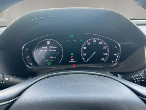 Used 2019 Honda Accord EX image 25