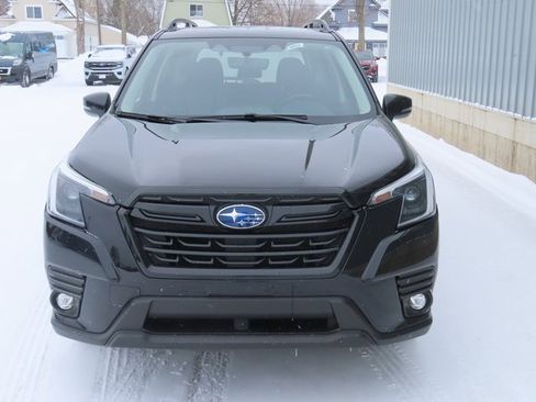 Used 2024 Subaru Forester Limited image 12