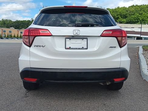 Used 2018 Honda HR-V EX-L image 4