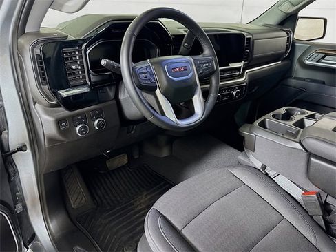 Used 2024 GMC Sierra 1500 Elevation image 7