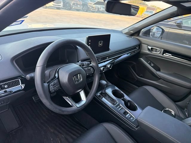 Used 2025 Honda Civic Sport Touring image 6