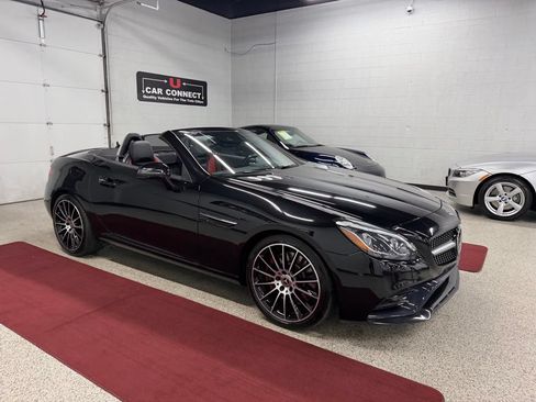Used 2018 Mercedes-Benz SLC 300 image 8