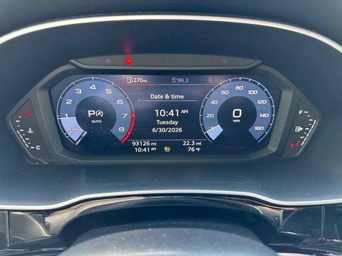 Used 2021 Audi Q3 2.0T Premium w/ 20" Wheel Package AWD/4WD image 9