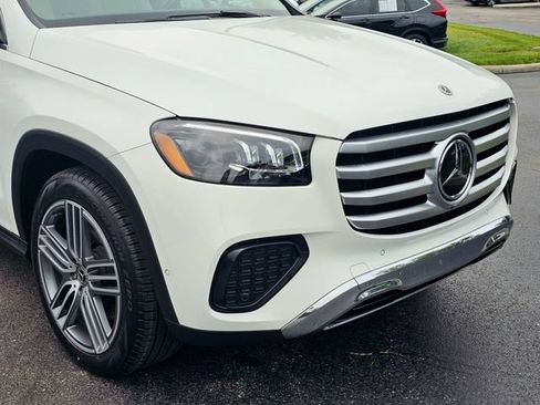 Certified 2024 Mercedes-Benz GLS 450 4MATIC image 4