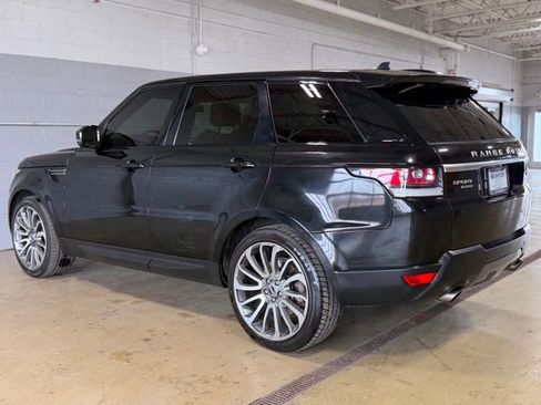 Used 2016 Land Rover Range Rover Sport SE image 14