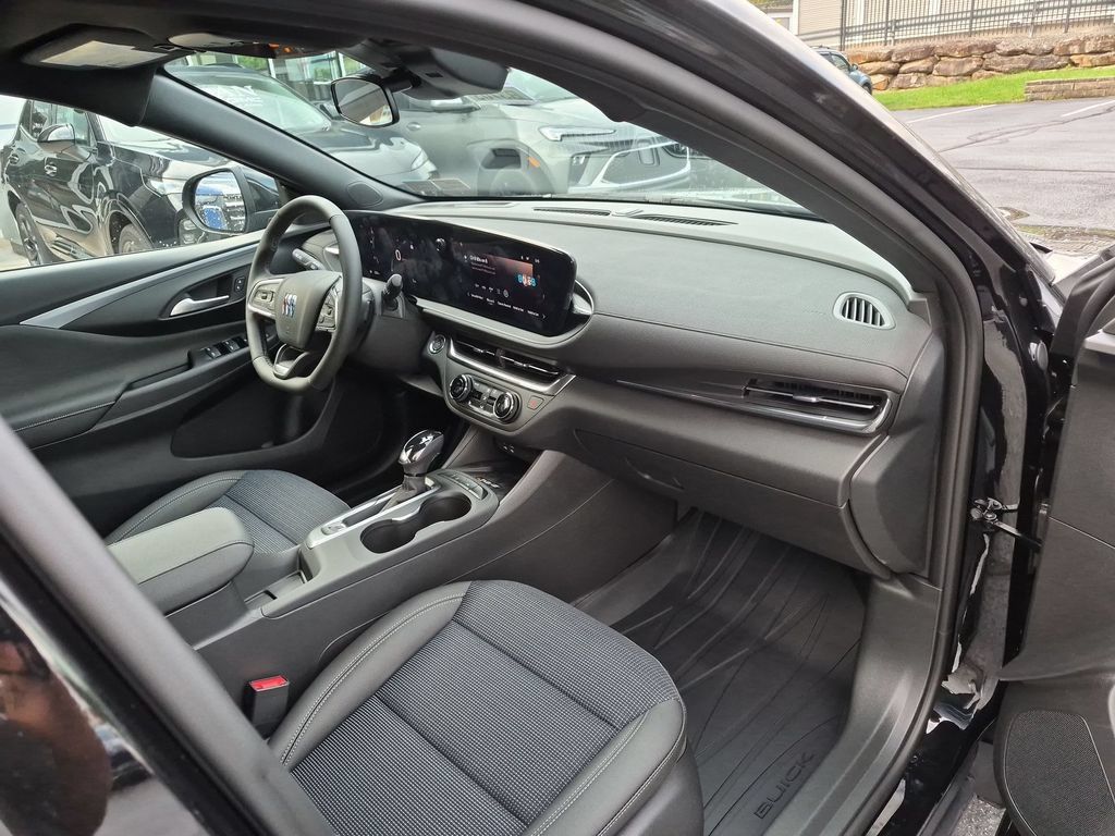 New 2026 Buick Envista Preferred w/ Convenience I Package FWD image 36