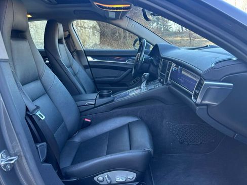 Used 2014 Porsche Panamera S image 14