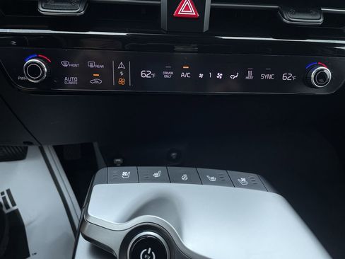 Certified 2023 Kia EV6 Wind image 16