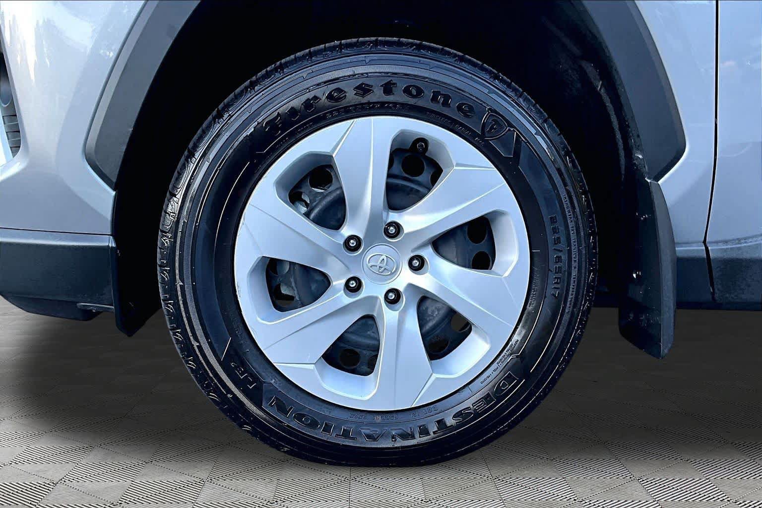 Certified 2025 Toyota RAV4 LE FWD image 11
