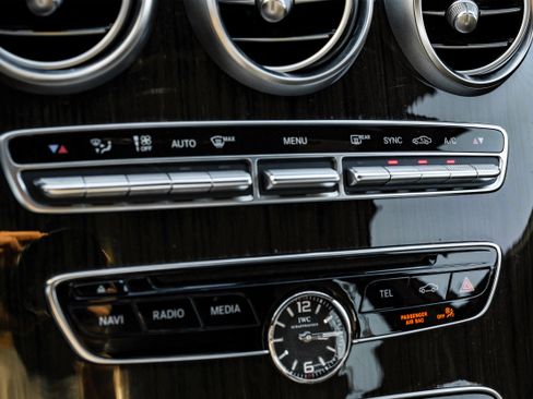 Used 2017 Mercedes-Benz C 63 AMG Sedan image 23