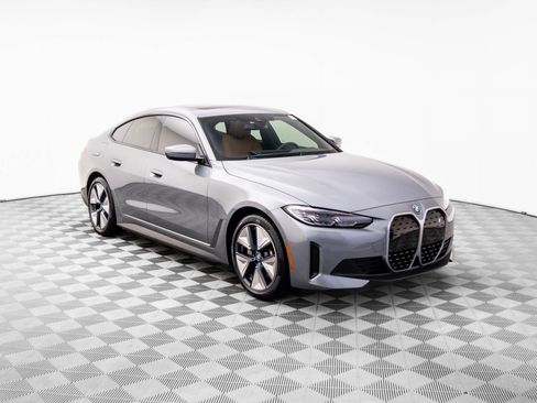 Used 2023 BMW i4 eDrive35 w/ Premium Package image 7