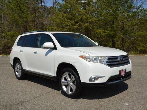 Used 2013 Toyota Highlander Limited image 4