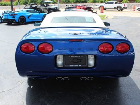 Used 2002 Chevrolet Corvette Convertible w/ Preferred Equipment Group2 RWD image 14