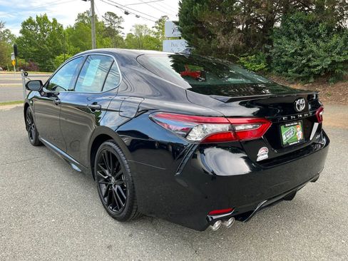 Used 2024 Toyota Camry XSE FWD image 6