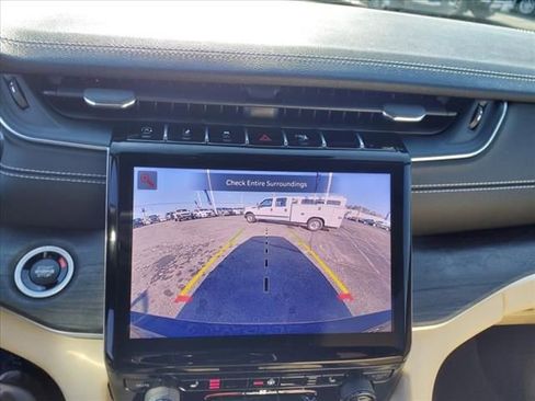 New 2025 Jeep Grand Cherokee L Limited w/ Black Appearance Package image 15