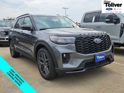 New 2026 Ford Explorer ST-Line w/ ST-Line Street Pack