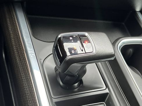 Used 2022 Chevrolet Silverado 1500 LT image 21