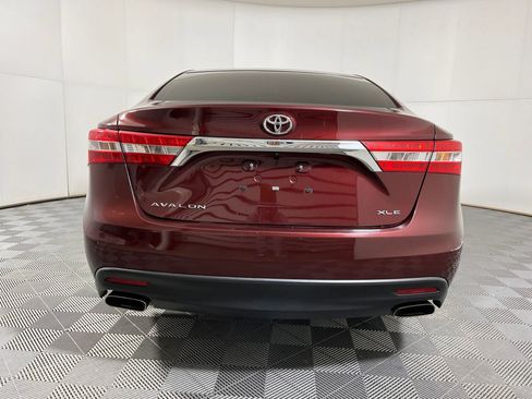 Used 2013 Toyota Avalon XLE image 8