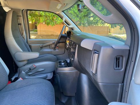 Used 2025 Chevrolet Express 2500 w/ Driver Convenience Package RWD image 37