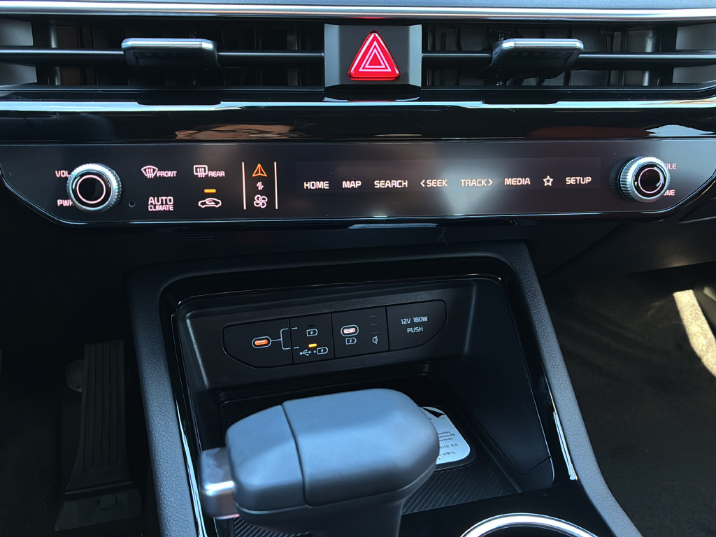 New 2026 Kia K5 GT-Line w/ GT-Line Premium Package FWD image 22