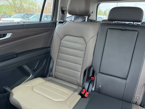 New 2026 Volkswagen Atlas SEL AWD/4WD image 13