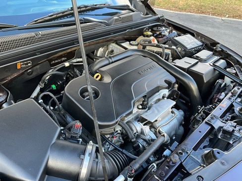 Used 2020 Chevrolet Malibu LS w/ LPO, Convenience Package 1 image 10