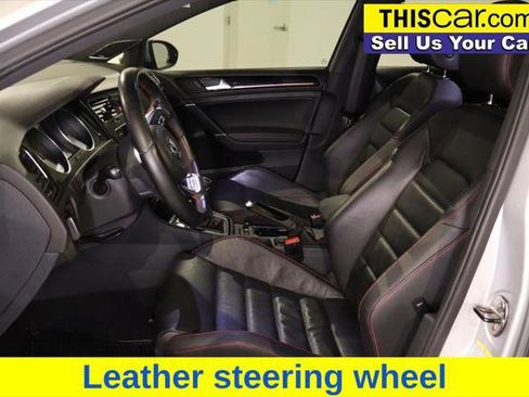 Used 2015 Volkswagen GTI SE image 20