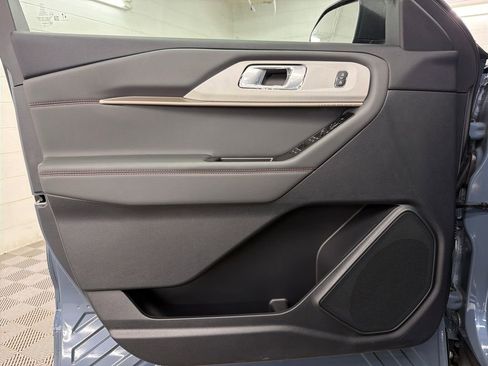 New 2026 Ford Explorer Active image 15