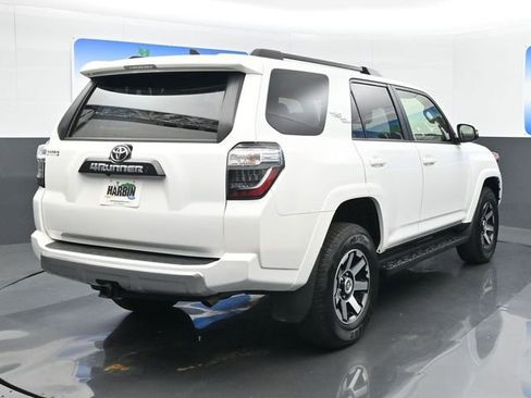 Used 2024 Toyota 4Runner TRD Off-Road Premium image 5