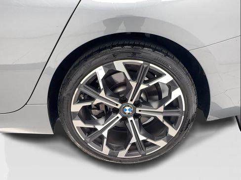 Used 2026 BMW 330i Sedan RWD image 12