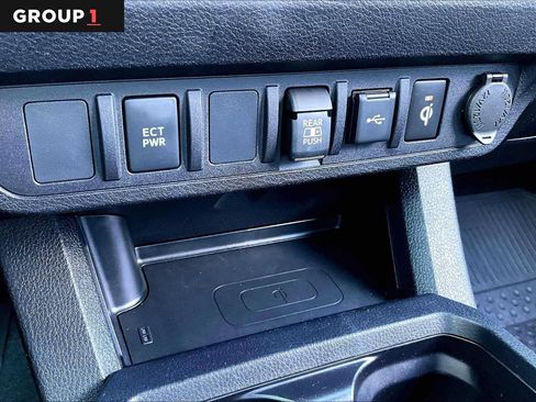 Used 2023 Toyota Tacoma TRD Off-Road AWD/4WD image 36