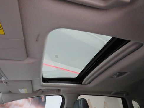 Used 2016 Honda Fit EX-L image 28