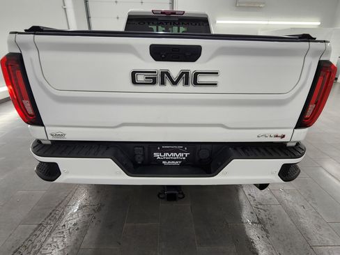 Used 2022 GMC Sierra 2500 AT4 w/ AT4 Premium Plus Package image 33