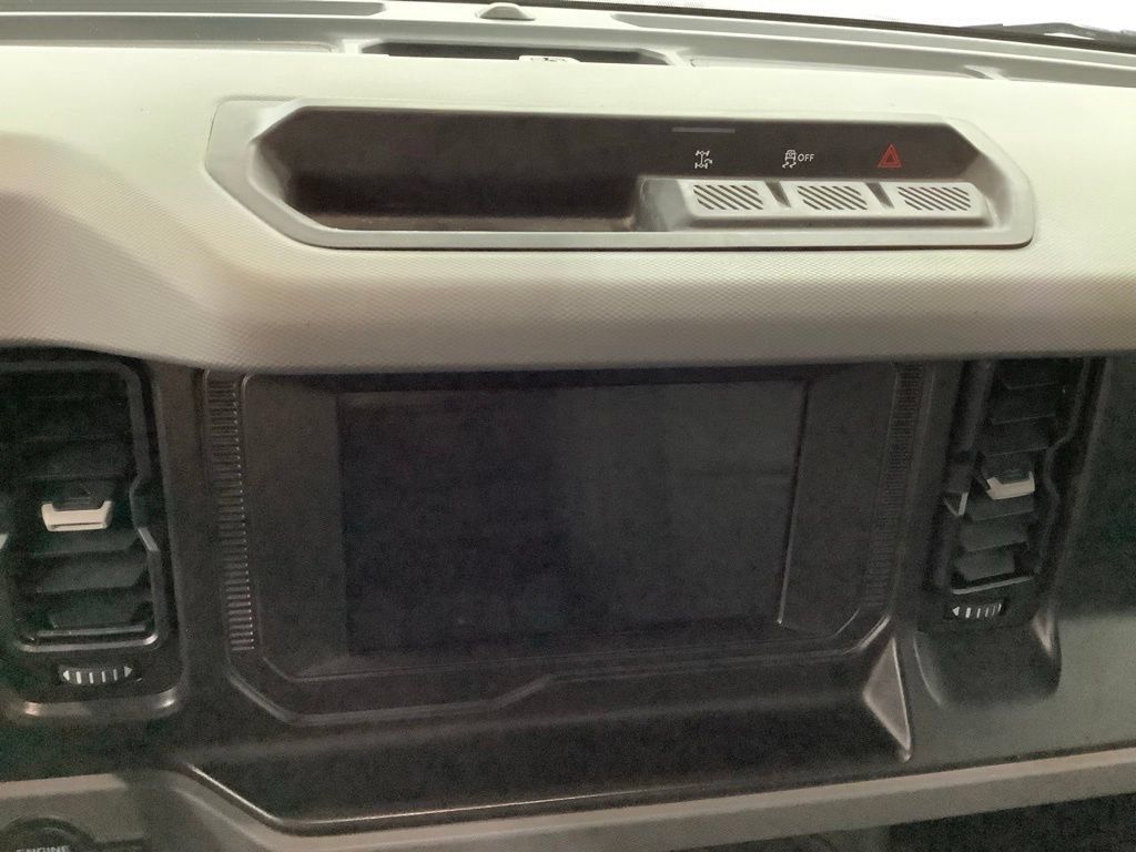 Used 2022 Ford Bronco 4-Door AWD/4WD image 16