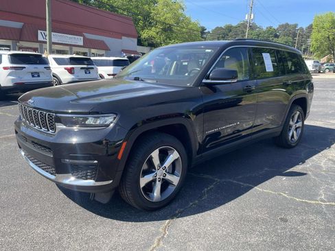 Used 2021 Jeep Grand Cherokee L Limited w/ Luxury Tech Group II AWD/4WD image 11