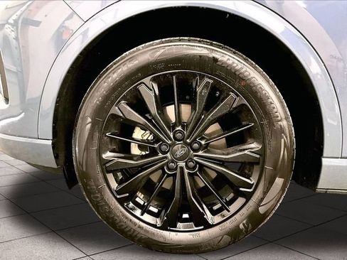 Certified 2023 Ford Escape ST-Line Elite AWD/4WD image 8