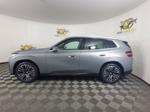 Certified 2025 BMW X3 xDrive30i w/ Premium Package image 4