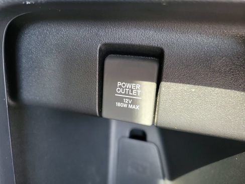Used 2025 Honda Odyssey Elite image 11
