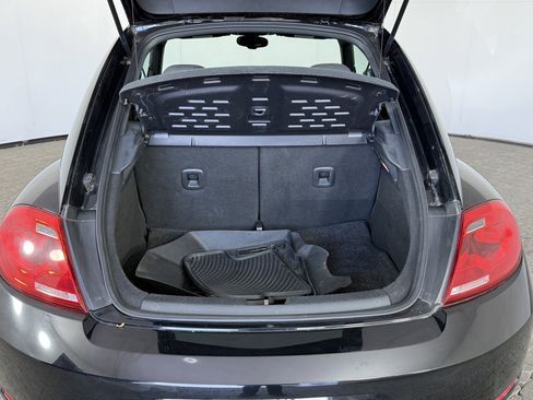 Used 2016 Volkswagen Beetle 1.8T SE image 8